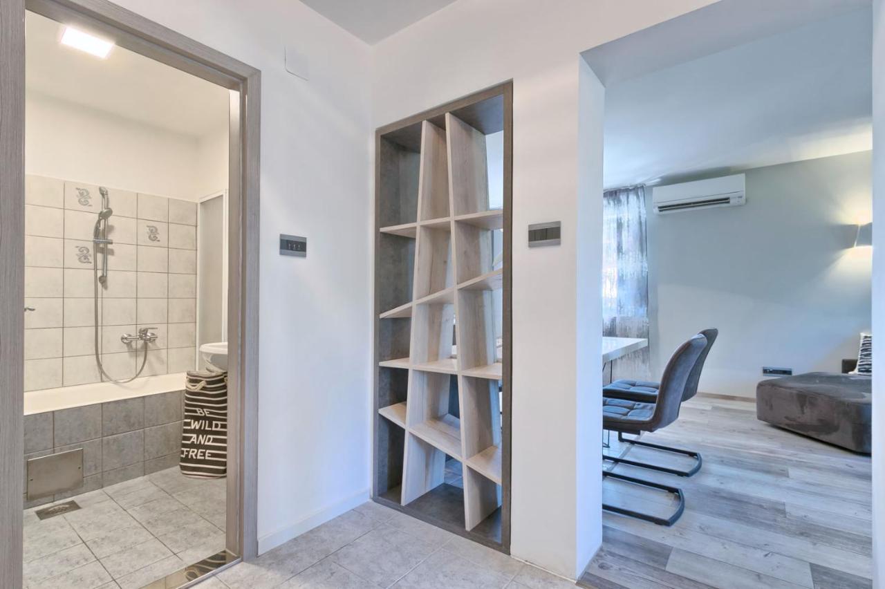 Modern Oasis Apartment Pula Eksteriør billede