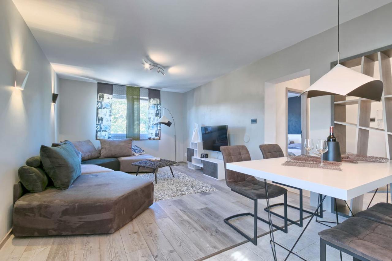 Modern Oasis Apartment Pula Eksteriør billede