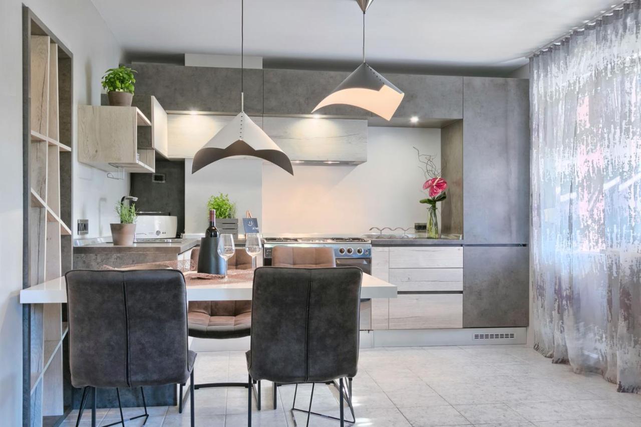 Modern Oasis Apartment Pula Eksteriør billede